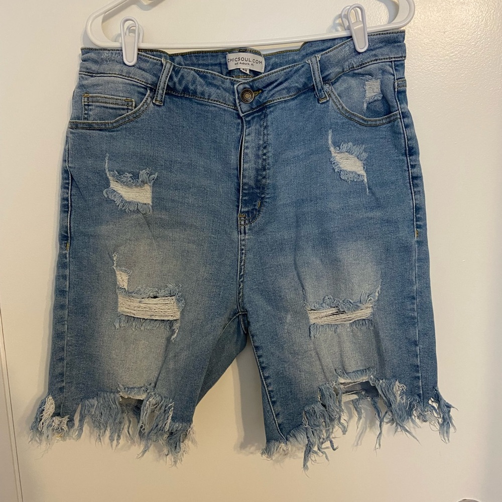 2x ChicSoul shorts